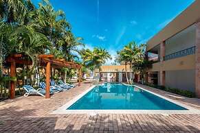 Tecnohotel Itzaes