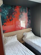 KYRIAD DIRECT ORLEANS - Olivet - La Source