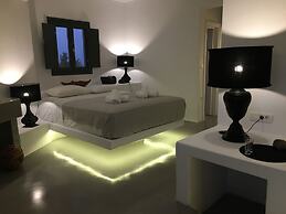 Santolia Art Suites