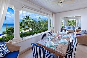 Schooner Bay 207 by Blue Sky Luxury