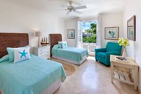 Schooner Bay 207 by Blue Sky Luxury