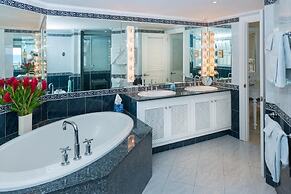 Reeds House 1 by Blue Sky Luxury
