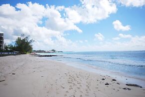Margate Gardens 4 by Blue Sky Luxury
