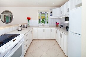 Margate Gardens 4 by Blue Sky Luxury