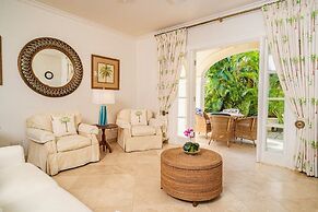 Schooner Bay 112 by Blue Sky Luxury