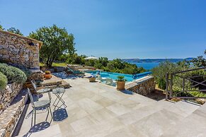 Villa Jelena