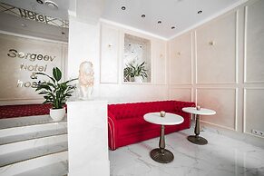 Sergeev Hotel and Hostel