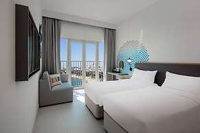 Rove La Mer Beach