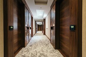 Central Point Hotel
