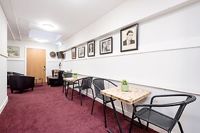 Smith Place Hotel