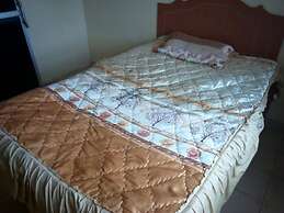 Silver Spoon Motel