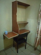 Silver Spoon Motel