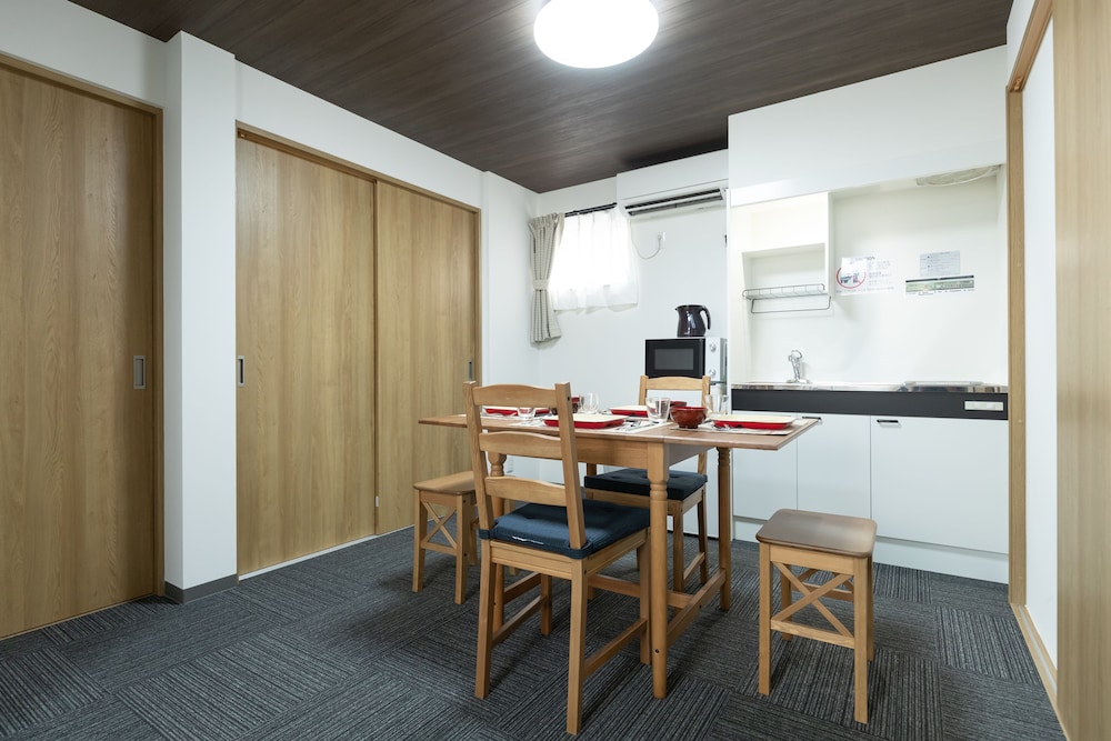 Nagahori Hairu Dotonbori Condo