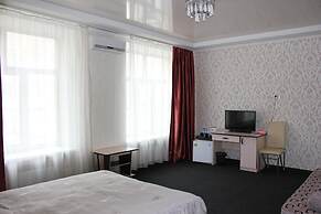 Business Hotel