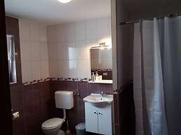 Guest House Macic