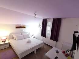 Guest House Macic
