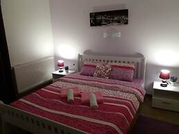 Guest House Macic