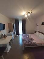 Guest House Macic