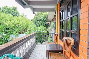 Mahendra Beach Inn