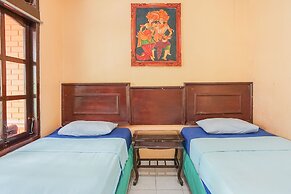 Mahendra Beach Inn
