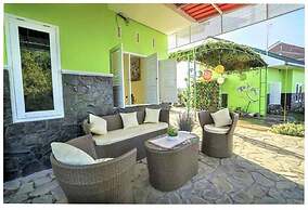 Anargya Guest House