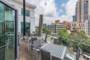 Hotel Sky Sandton