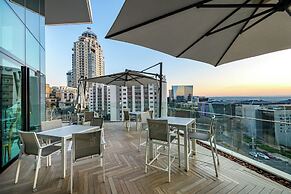 Hotel Sky Sandton