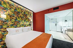 Hotel Sky Sandton