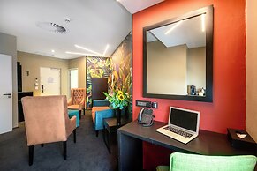 Hotel Sky Sandton