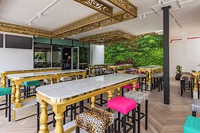 Hotel Sky Sandton