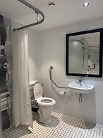 Hotel Sky Sandton