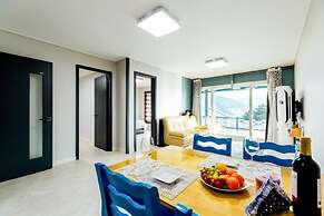 Jeongwon Beach Pension