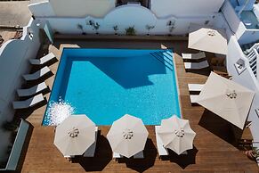 Atlantis Hotel