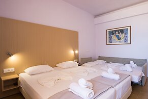 Atlantis Hotel