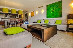 Beachfront Condo by Mamitas Beach