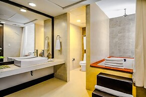 Beachfront Condo by Mamitas Beach