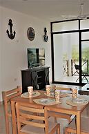 Brand NEW Condo for 6, 1 Block From the Beach, AC!
