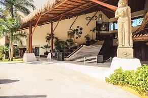 Beachfront Penthouse With Private Pool, Amazing!