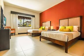 Beachfront Penthouse With Private Pool, Amazing!