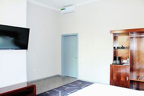 City Centre Hotel
