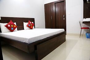 Hotel Golden Inn
