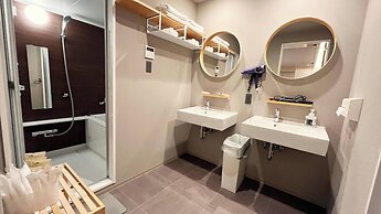 Glamping Tokyo Asakusa - Hostel