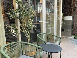 Glamping Tokyo Asakusa - Hostel
