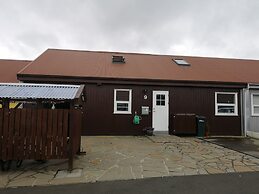 Rose Cottage 70m2 Tórshavn with Parking