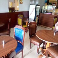 Golden Bay Hotel