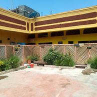 Golden Bay Hotel