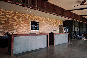 The Sebel Yarrawonga Silverwoods