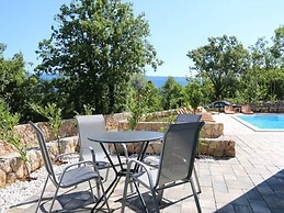 Apartments Bellator