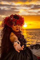 OUTRIGGER Kona Resort & Spa