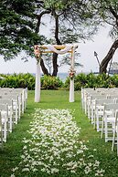 OUTRIGGER Kona Resort & Spa